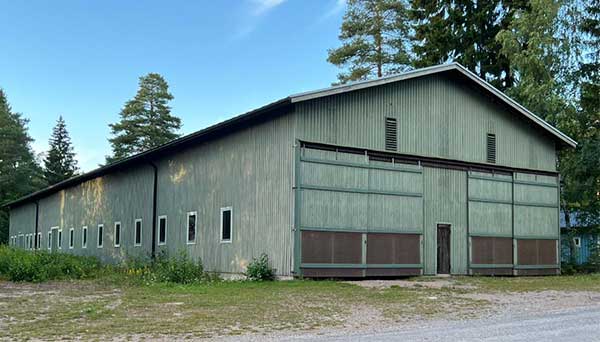 Nordic Marinin iso halli veneille.